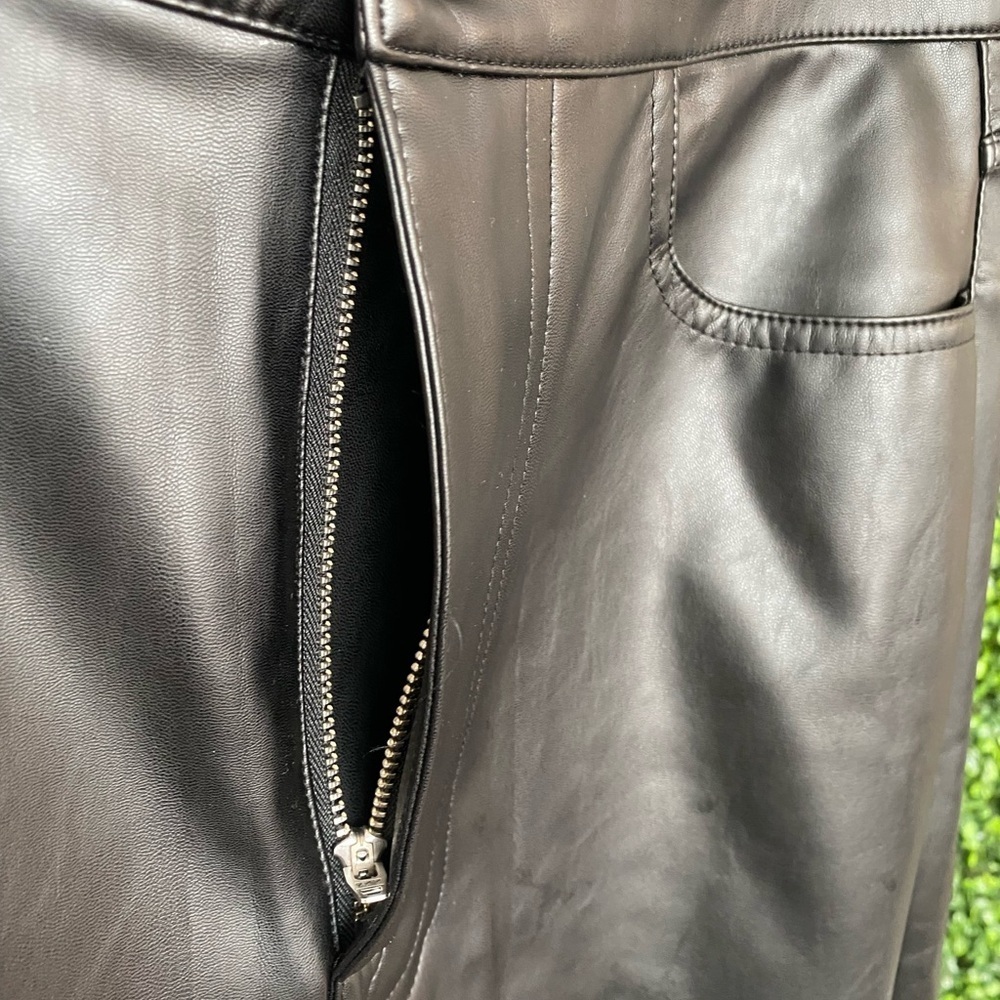 231 FAUX‎ LEATHER ULTRA HIGH RISE SKINNY BOOT IN BLACK - Picture 9 of 14